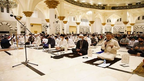 Foto Persiapan  Masjid Raya Mujahidin Kalbar Dalam Pelaksanaan Ibadah Ramadhan 1442 H
